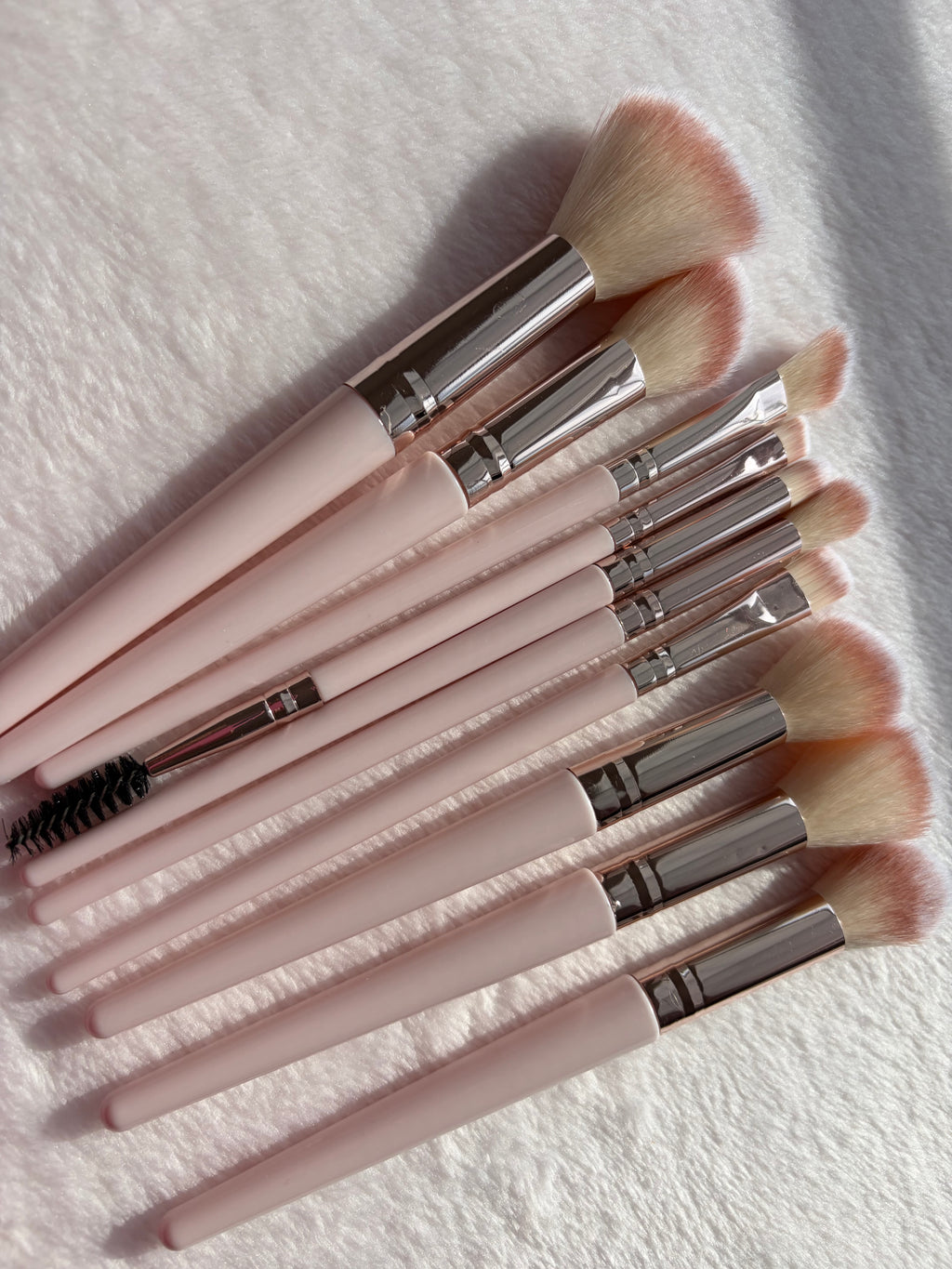 Pink Makeup Brushes