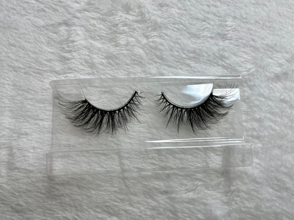 B4 Lash