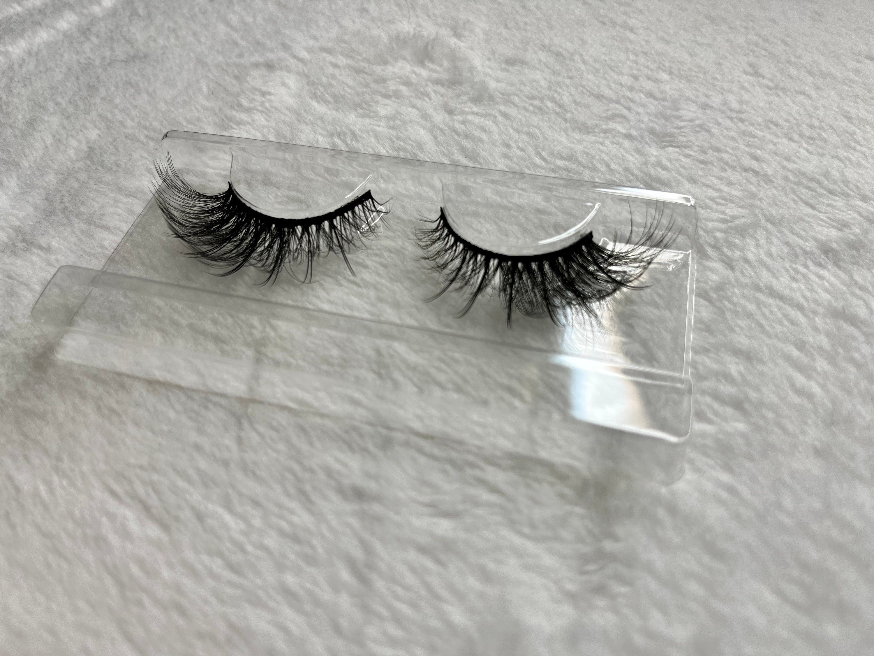 B4 Lash